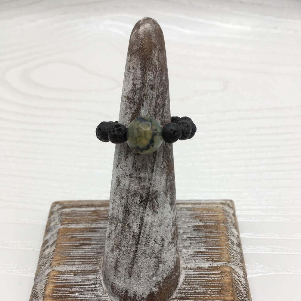 HANDCRAFTED Lava & Agate Stretch Bead Ring